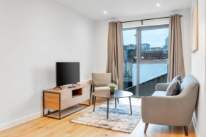 Central Birmingham Modern 1 Bedroom Apartment